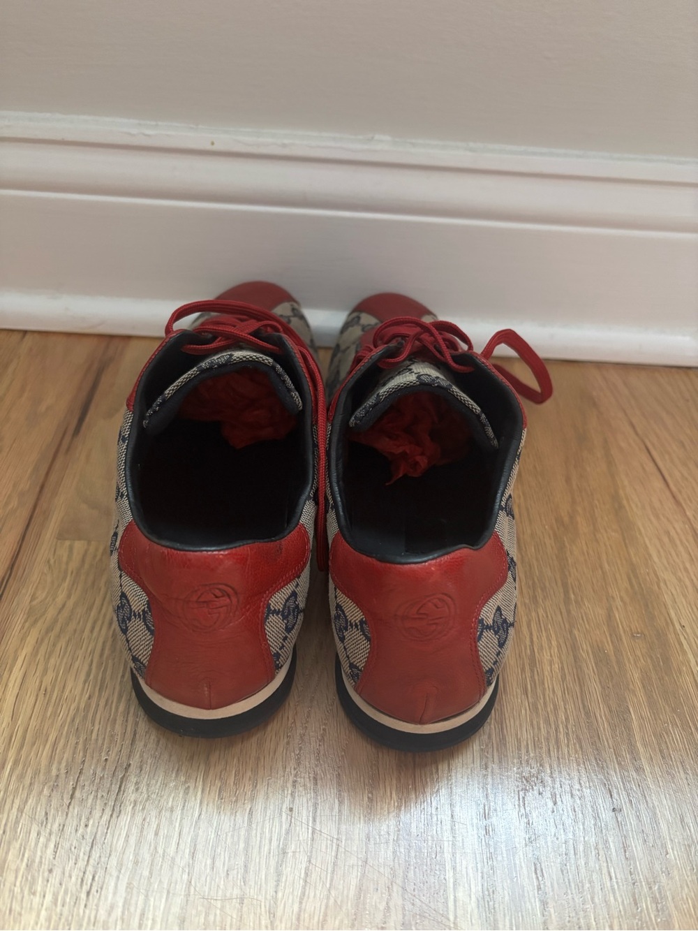 Gucci Red and Blue GG Monogram Men’s Lace-Up Sneakers - Picture 6 of 9